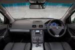 Volvo XC90 R-Design 2012 года (UK)